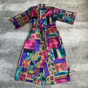 California Dynasty Robe Vintage Kimono Silky Satin Tie Front Front 80s 90s Retro